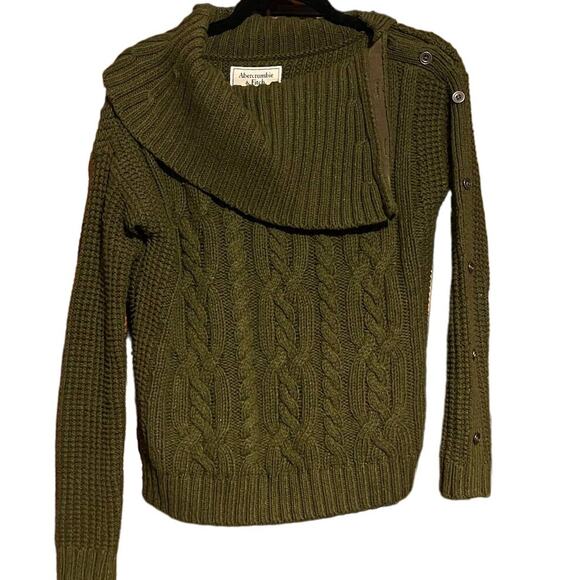 Abercrombie & Fitch Women's Side Button Cable Knit Sweater Army Green Size XS - Picture 1 of 8